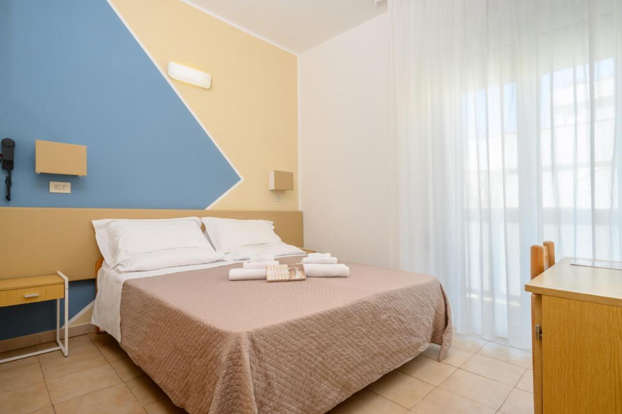 Hotel Cà Vanni Rimini Extérieur photo