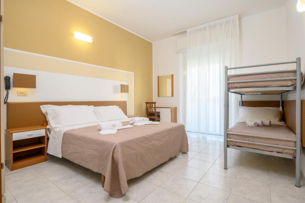 Hotel Cà Vanni Rimini Extérieur photo