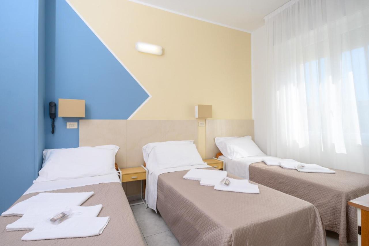 Hotel Cà Vanni Rimini Extérieur photo