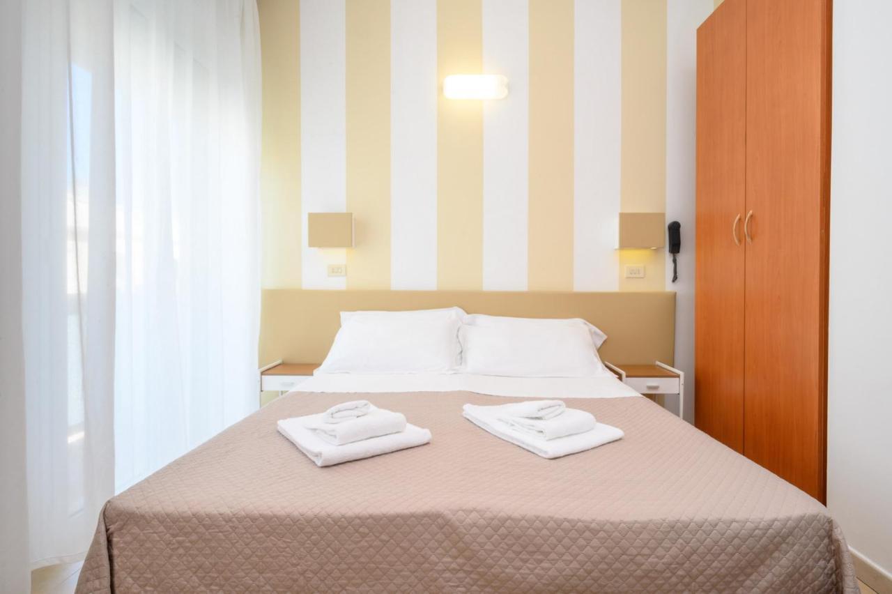 Hotel Cà Vanni Rimini Extérieur photo