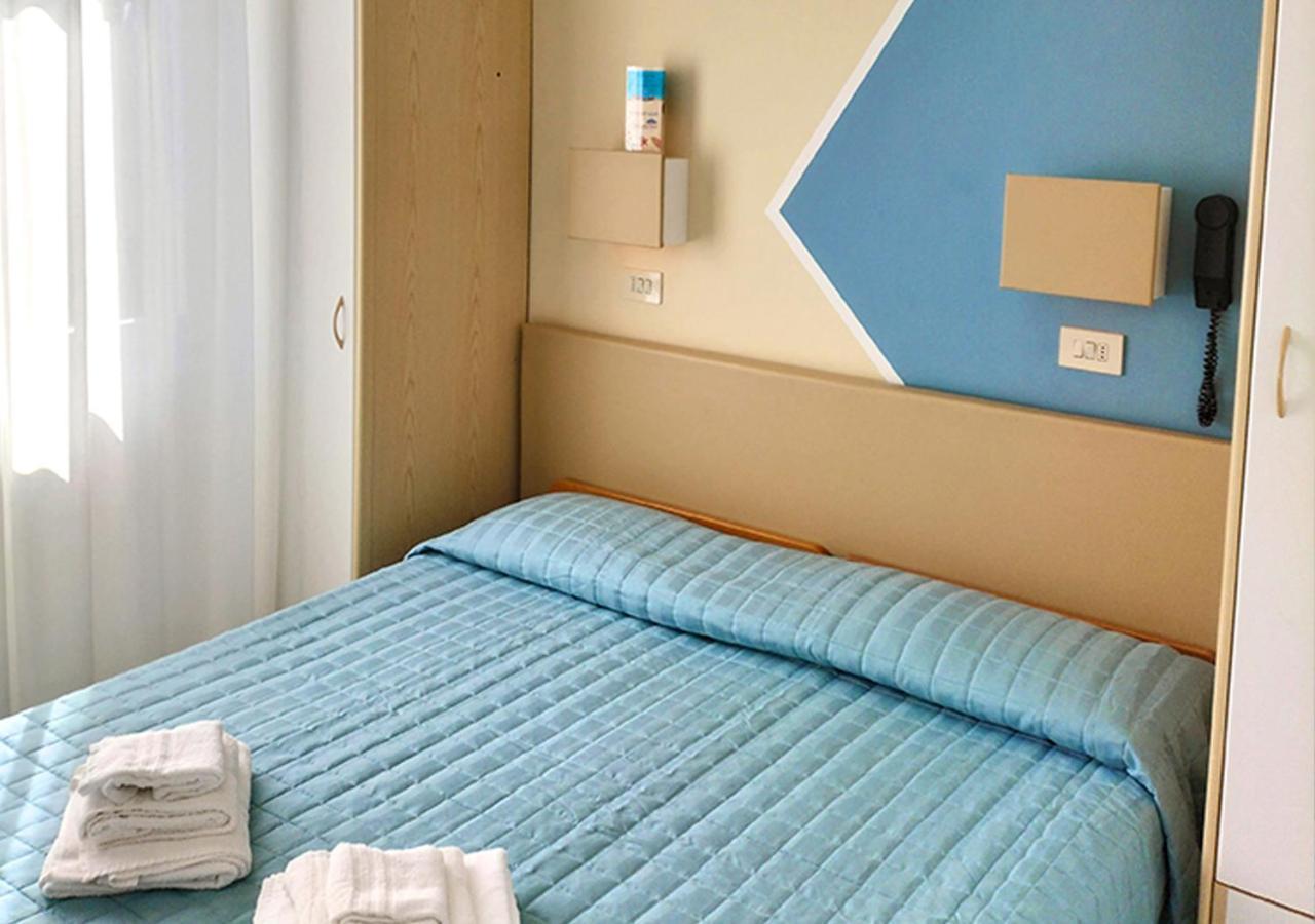 Hotel Cà Vanni Rimini Extérieur photo