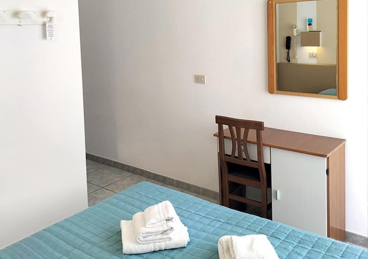 Hotel Cà Vanni Rimini Extérieur photo