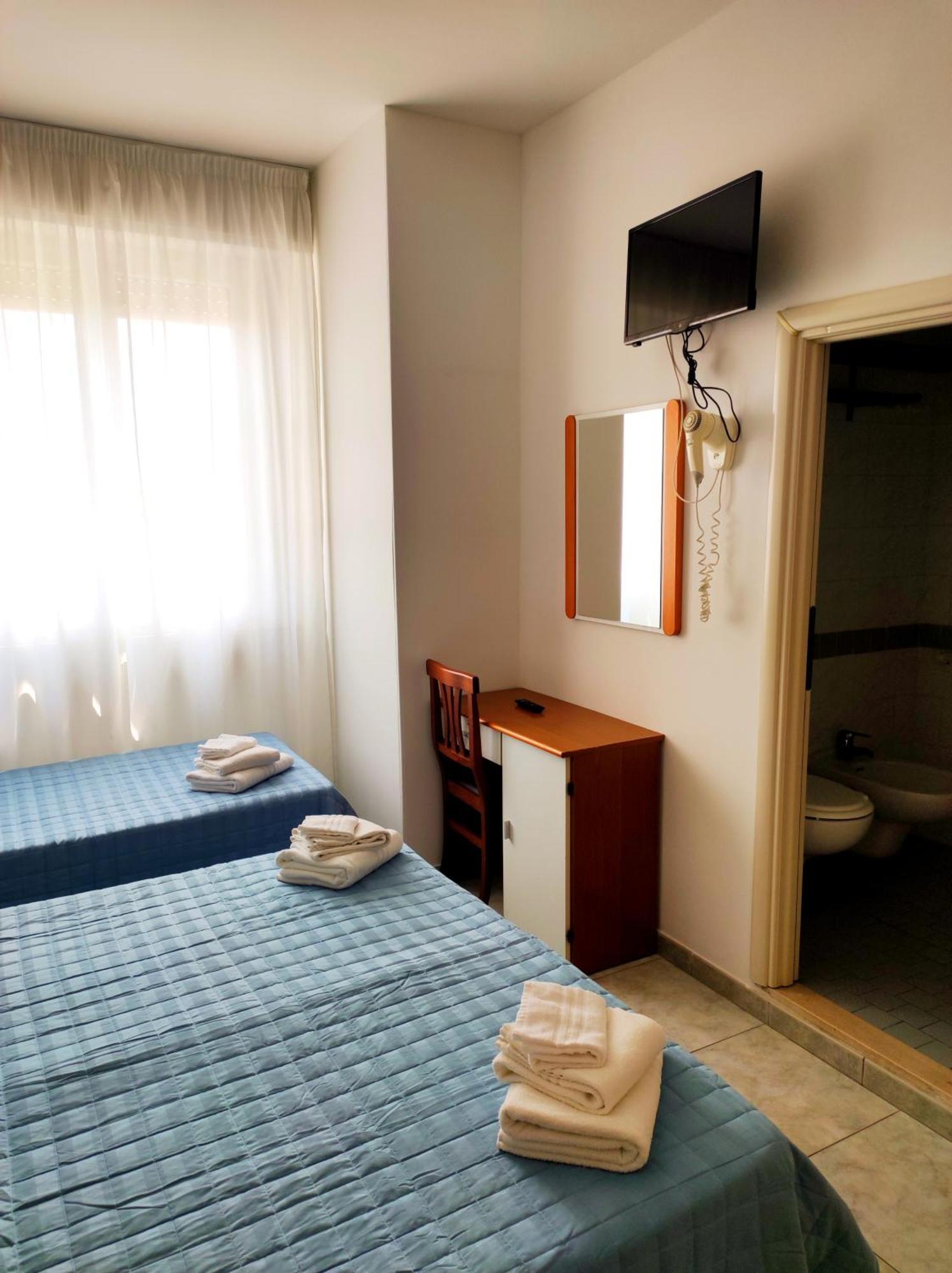 Hotel Cà Vanni Rimini Chambre photo